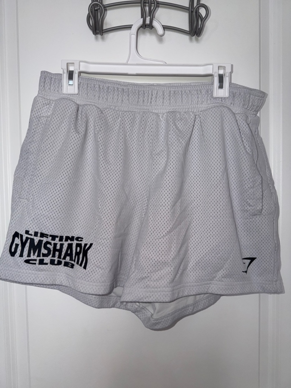 Gymshark Men’s Lifting Club Mesh Shorts - White with Black Logo